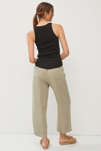 Solid Ribbed Scoop Tank