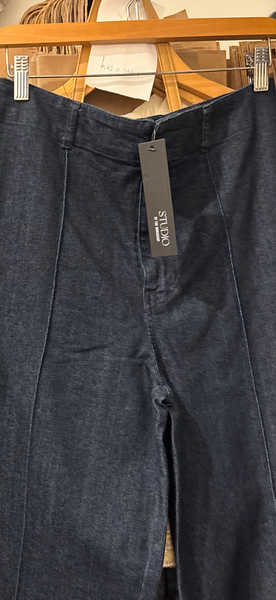 Front seam wide leg denim