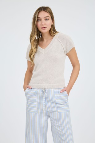 Short Sleeve Seam Sweater Top